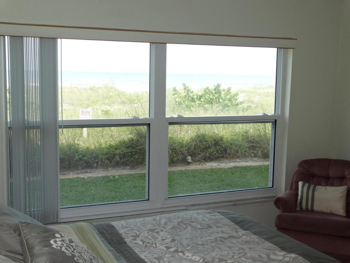 Spanish Main Unit 4- Direct Oceanfront Condo! Cocoa Beach Εξωτερικό φωτογραφία