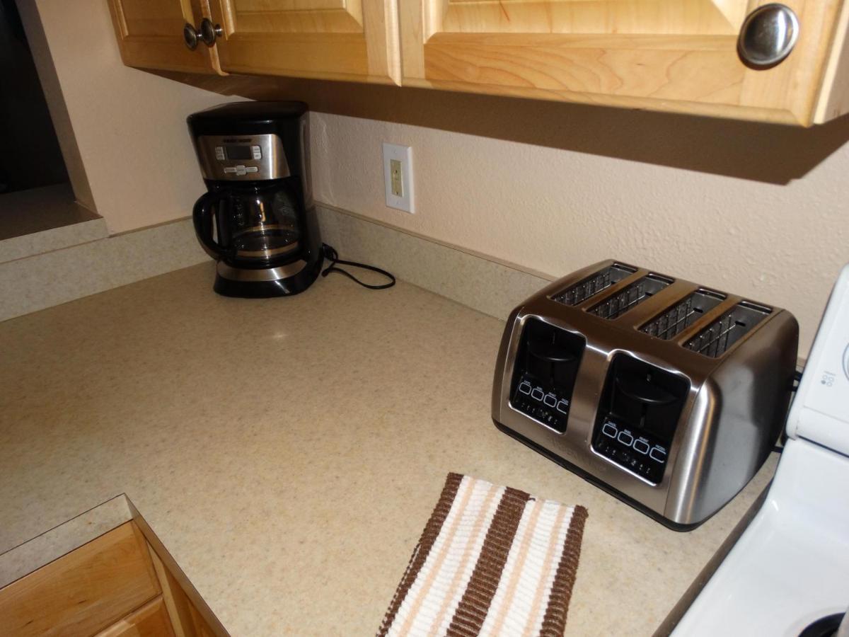 Spanish Main Unit 4- Direct Oceanfront Condo! Cocoa Beach Εξωτερικό φωτογραφία