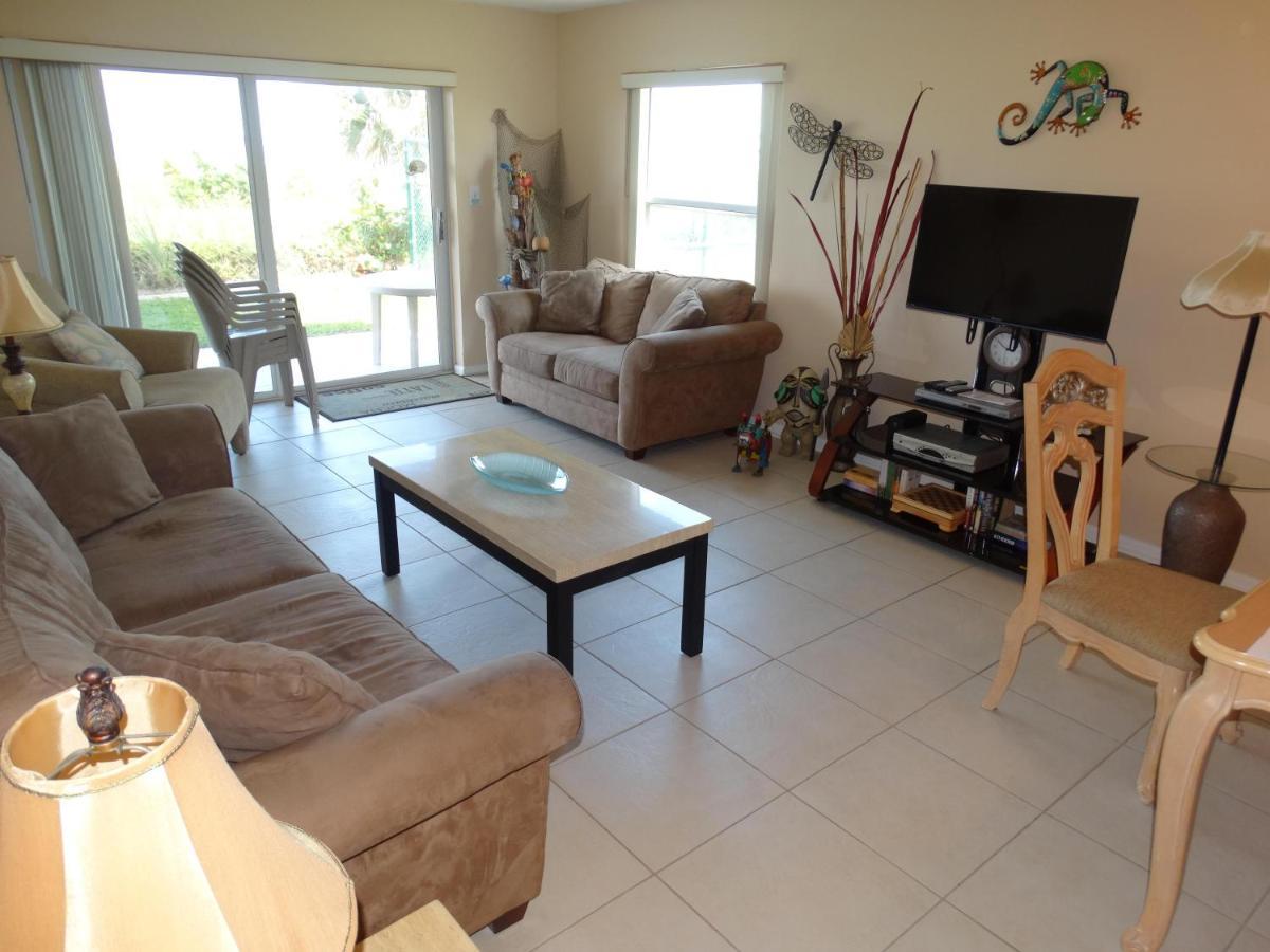 Spanish Main Unit 4- Direct Oceanfront Condo! Cocoa Beach Εξωτερικό φωτογραφία