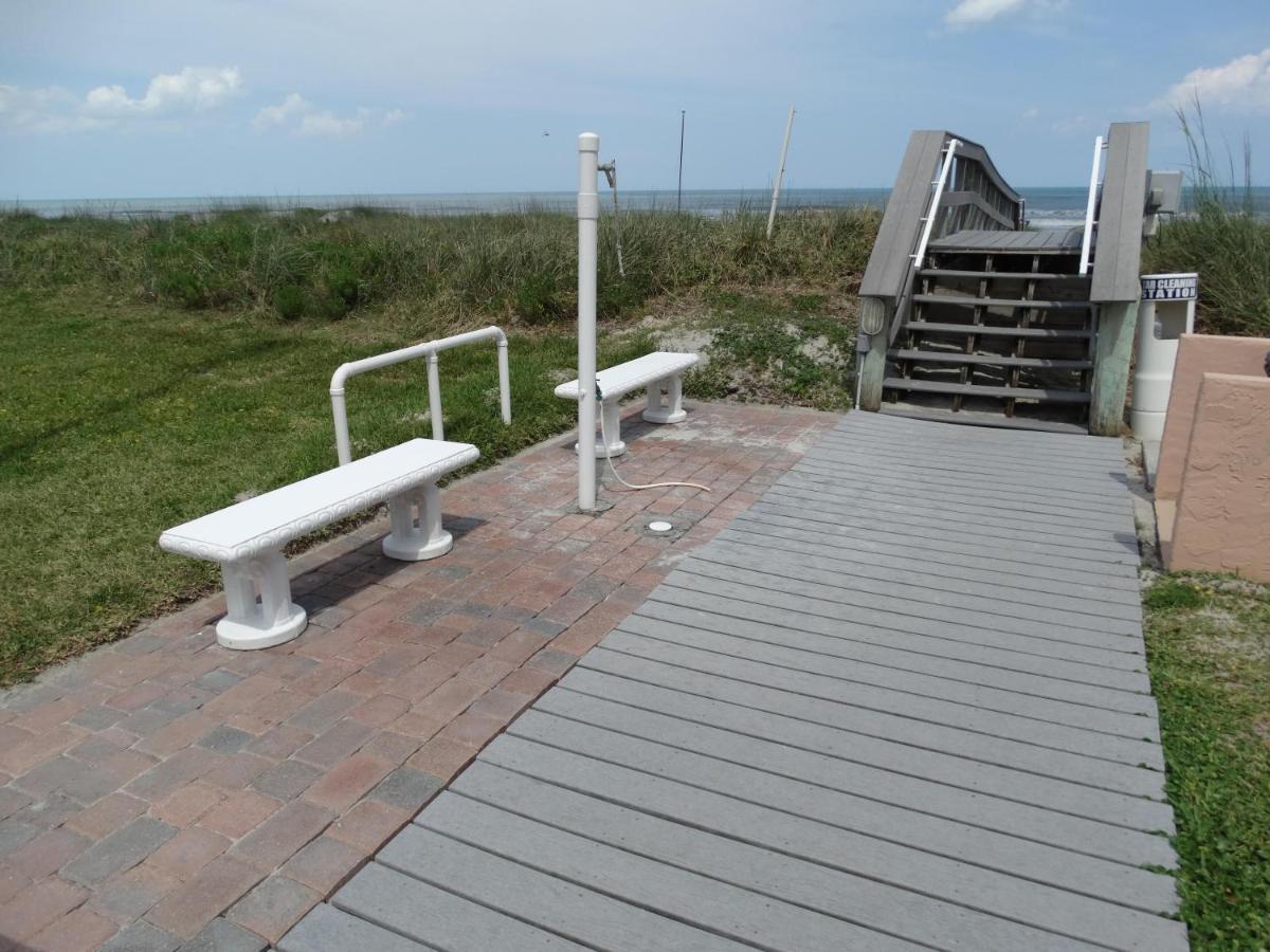 Spanish Main Unit 4- Direct Oceanfront Condo! Cocoa Beach Εξωτερικό φωτογραφία
